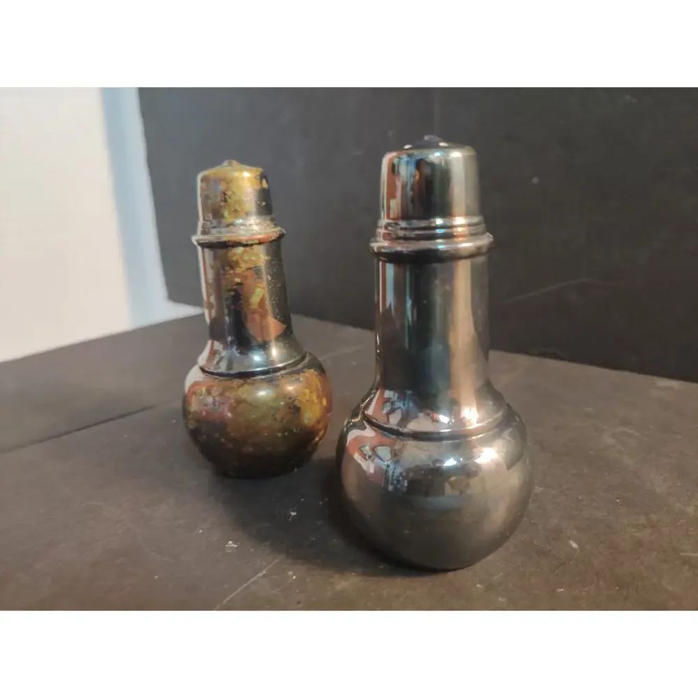 Vintage metal salt